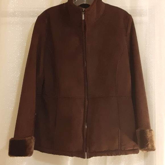 Fall/winter coat - Picture 4 of 7